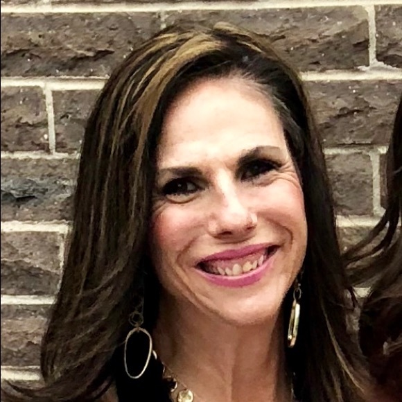 Meet your Posher, Janette - Picture 8 of 8